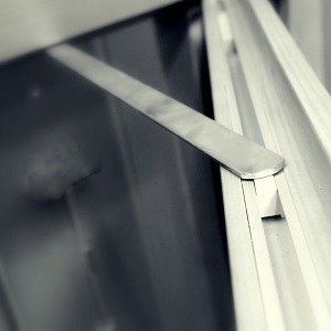 Built-in door opening control mechanisms