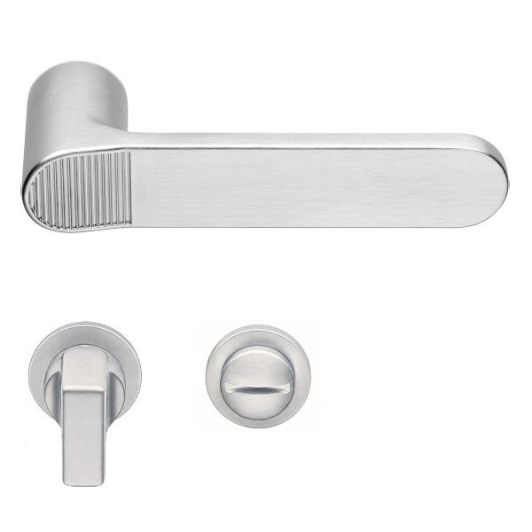 QUID ZINCRAL handles with round WC roses, satin chrome