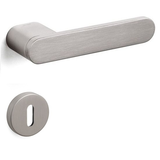 RADIAL handle on an oval base.BB, superstainless steel satined