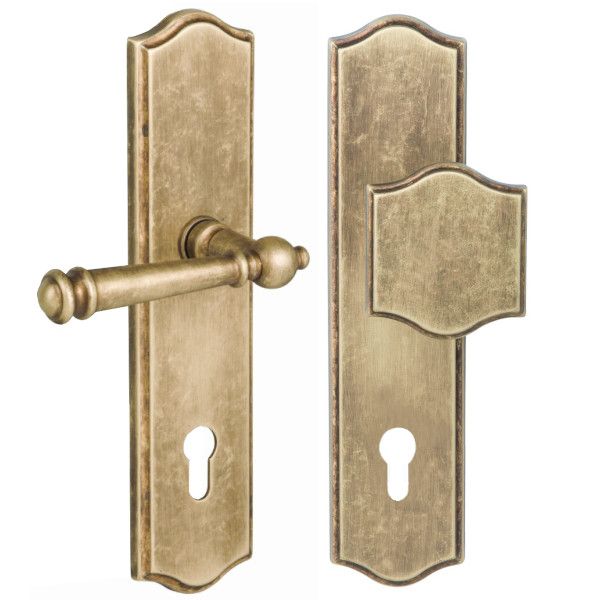 SICURA MOUNT turvalingiplaatide komplekt välisuksele, käepideme ja uksenupuga PZ92, messingist antiikpronks