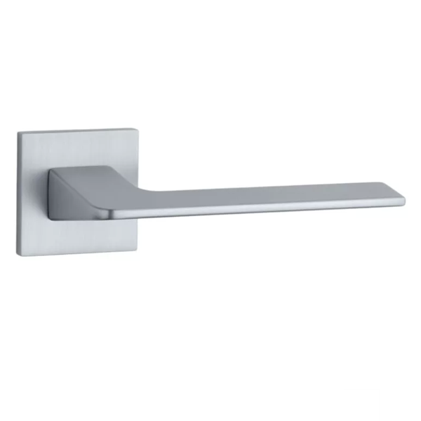 ST OMA BAC handle set with square roses, chrome-plated satin