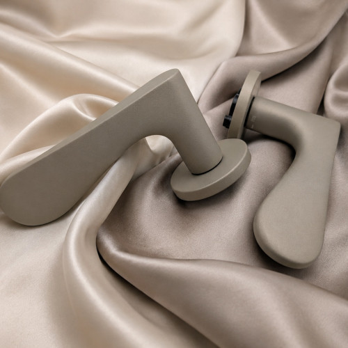 Beyond form: how color transforms door handle design